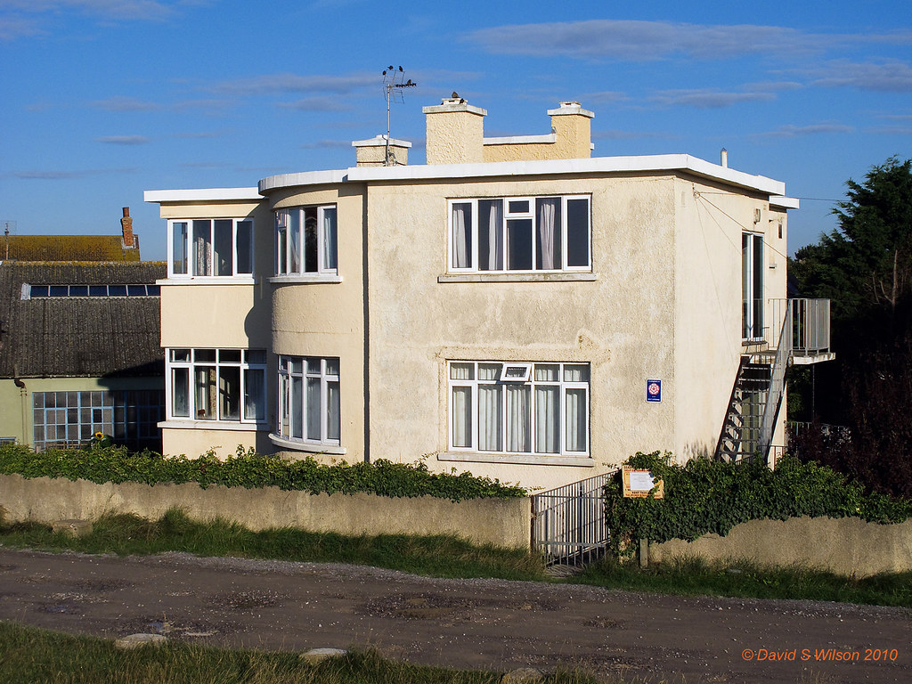 Houses of Dymchurch 3 A distinctive 30s style house on th… Flickr