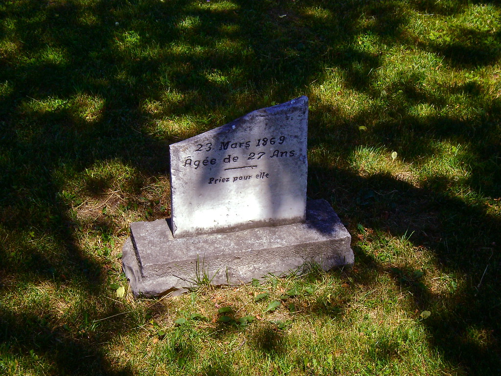 Au cimetière de SainteAnne, ChicoutimiNord/In the Sainte… Flickr
