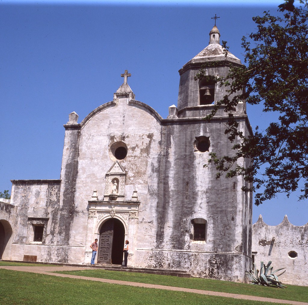 img634 1979, May. Mission church in San Antonio, TX. MaryCTodd Flickr