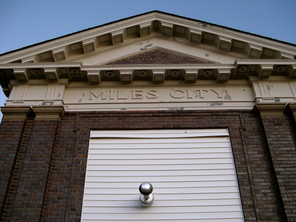 Milwaukee Depot,Miles City,Montana Here is the Milwaukee D… Flickr