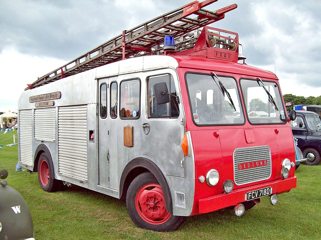 49 Bedford TK HCB Angus Fire Engine (1966) Bedford TK Fire… Flickr