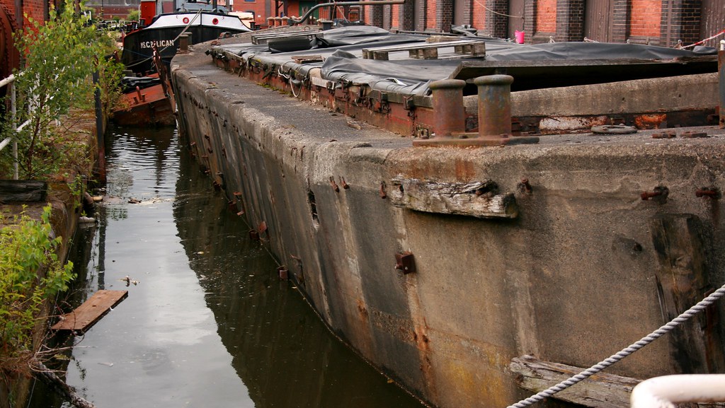 Concrete Boat This is an actual floating concrete boat. Mo… Flickr