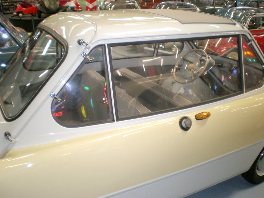 Microcar Museum, Madison, GA 1958 Zundapp Janus In the fir… Flickr