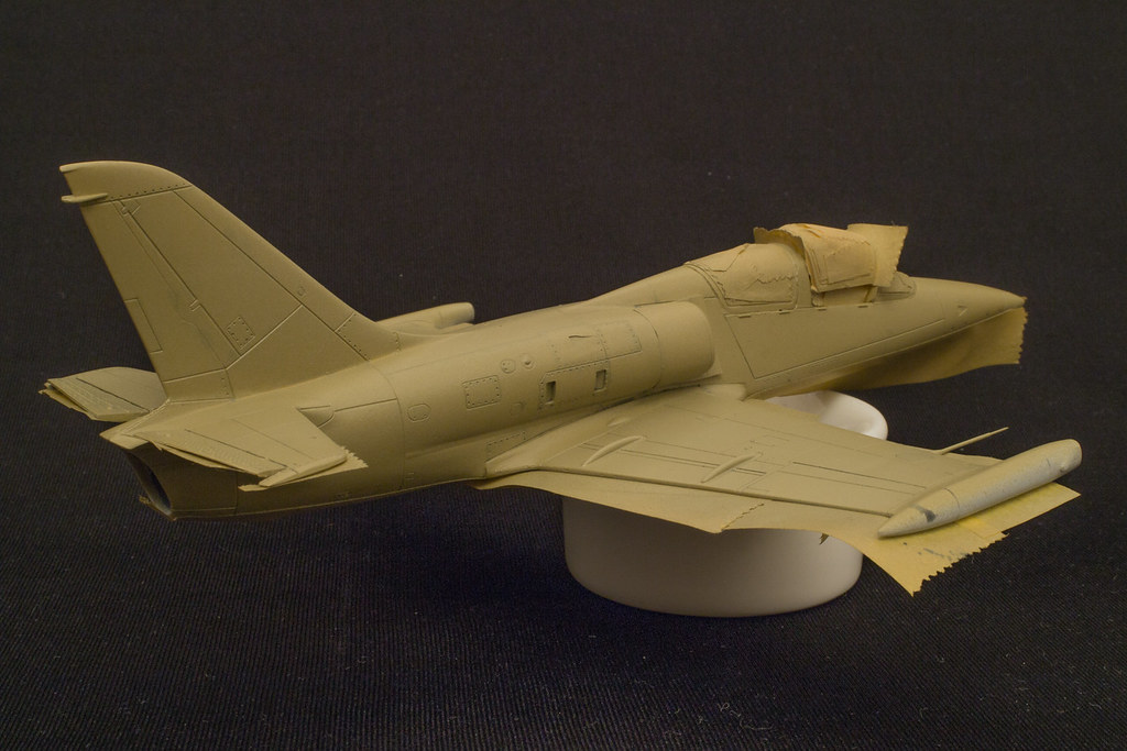 vallejo model color khaki + green ochre + whitegrey Mu Radd Flickr