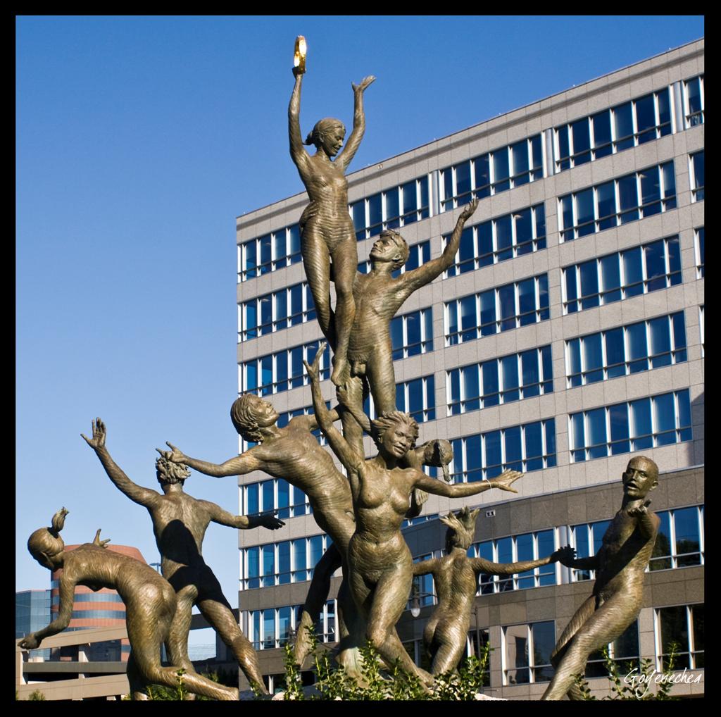 Musica Statue 2/30 Built as part of an urban renewal pro… Flickr