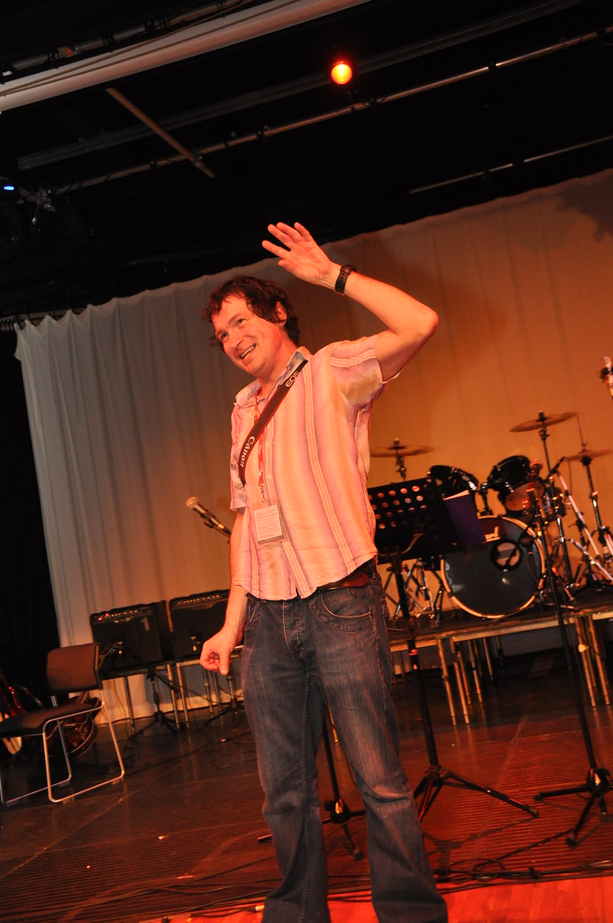 UMTPLAY performance Performance at Gateshead College at t… Flickr