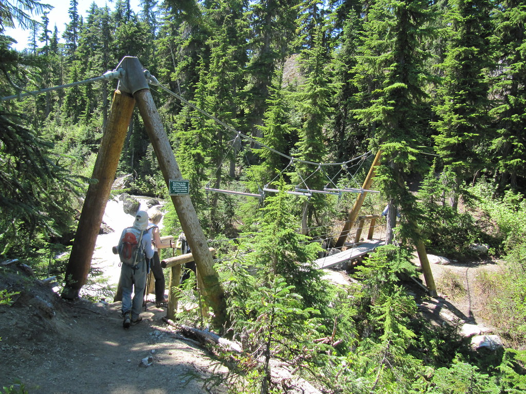 Rainbow Lake hike Rainbow Lake Trail near Whistler, Britis… Flickr