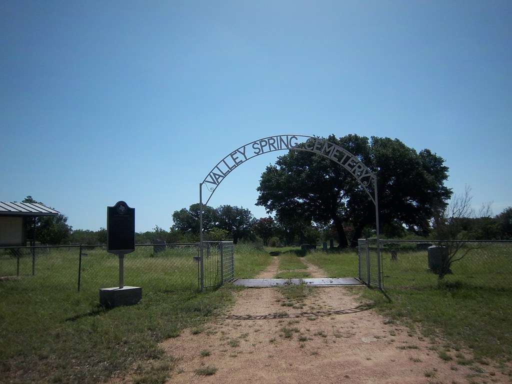 Valley Spring Cemetery, Valley Spring, Texas a photo on Flickriver