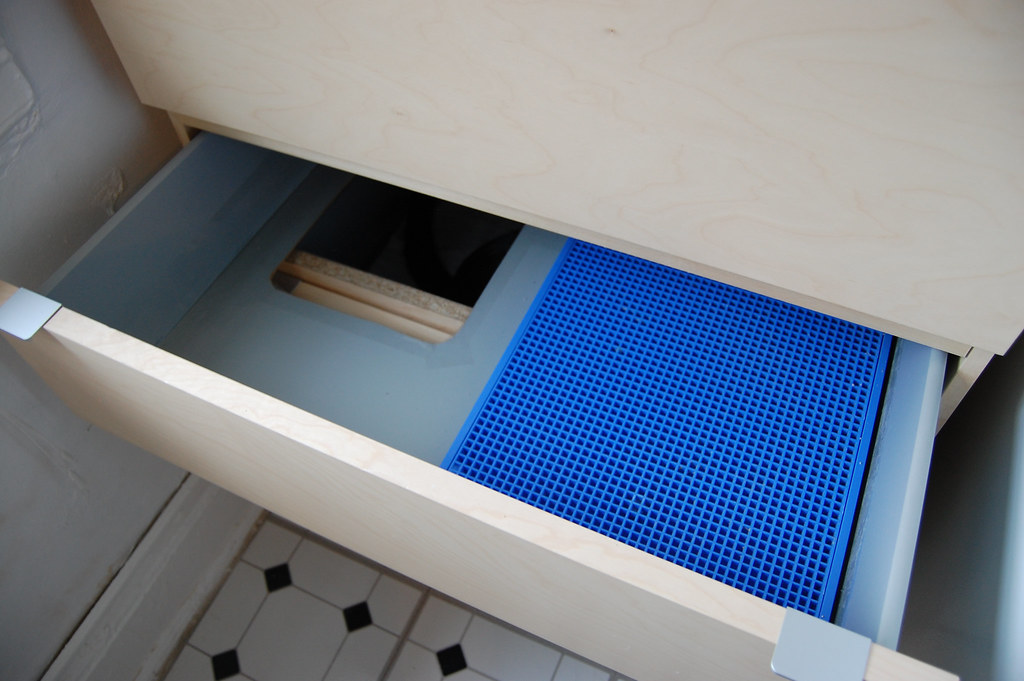 Ikea Litter Box Litter mat on right below … Flickr