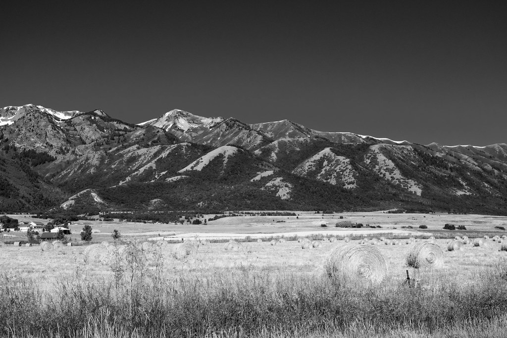 Wellsville Mountains Even in the summer the Wellsville Mou… Flickr