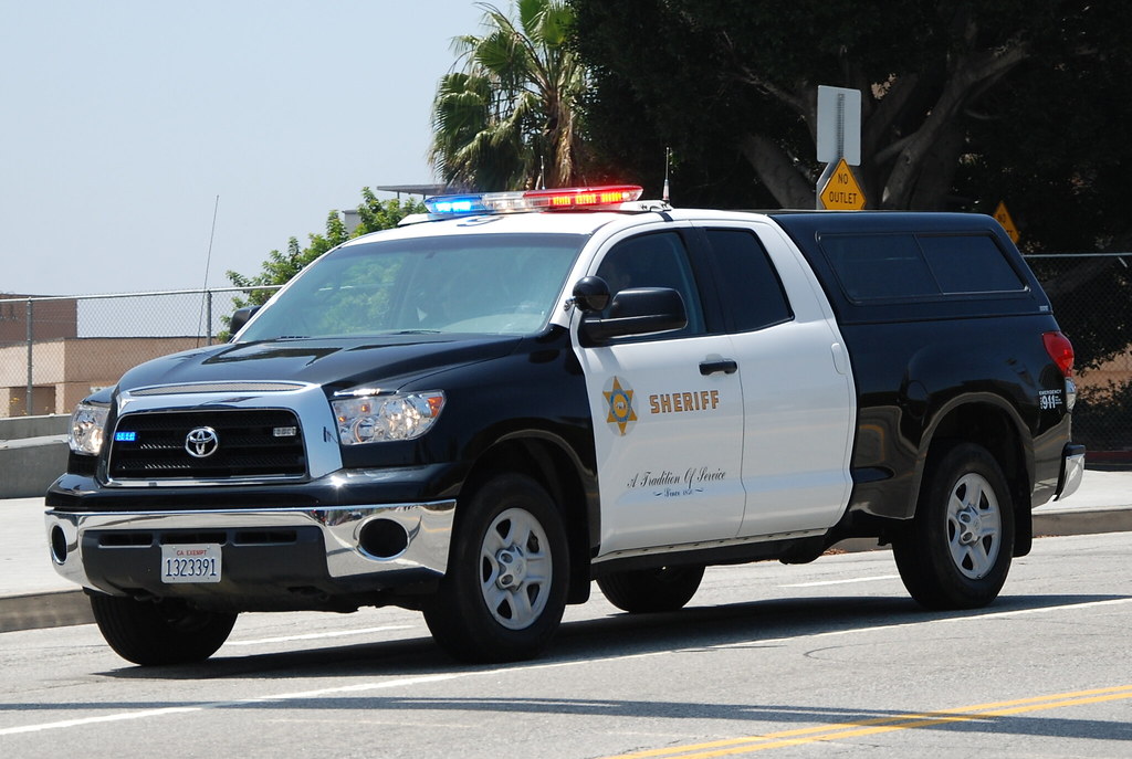 LOS ANGELES COUNTY SHERIFF DEPARTMENT (LASD) TOYOTA TUNDRA PICKUP
