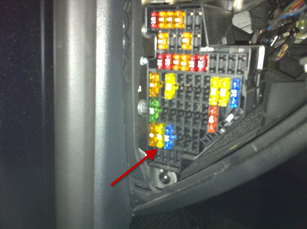 VW 2007 B6 Passat Driver Side Fuse Panel Flickr