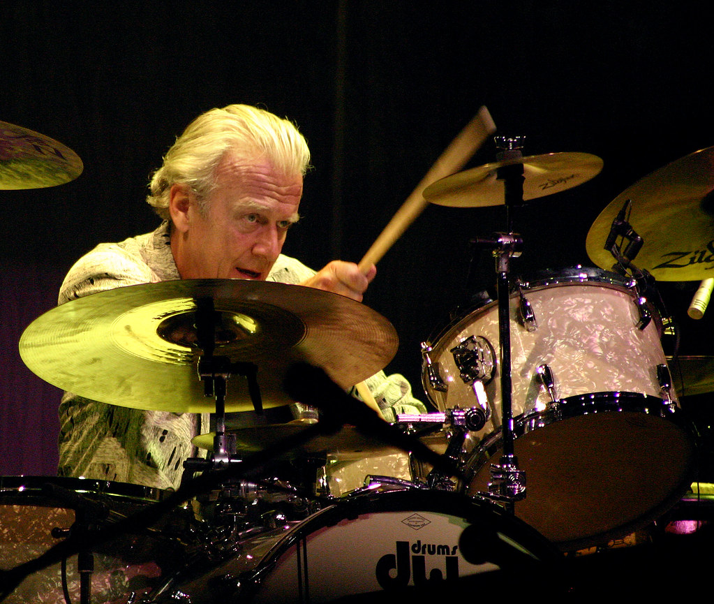 Gilson Lavis a photo on Flickriver