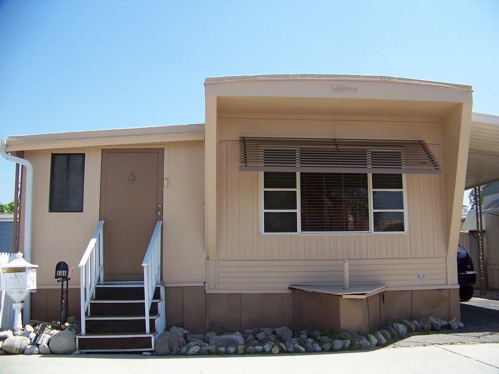 Flickriver Photoset 'Vintage Mobile Homes' by Tiki Lisa