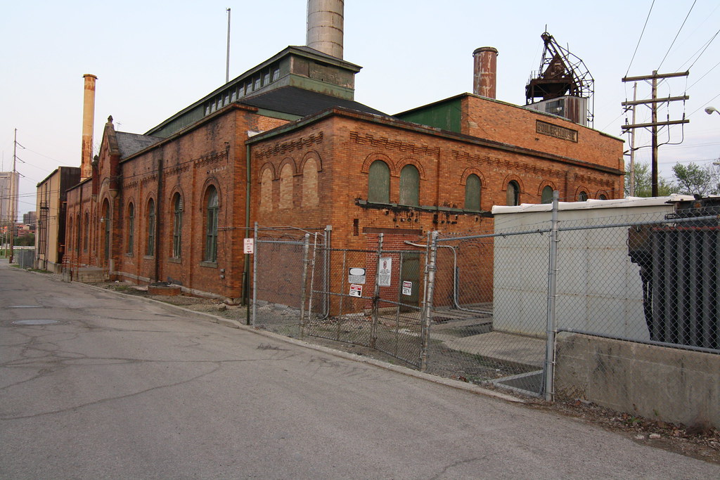 COLUMBUS MUNICIPAL LIGHT PLANT +++++++Click on the "LIGHT … Flickr