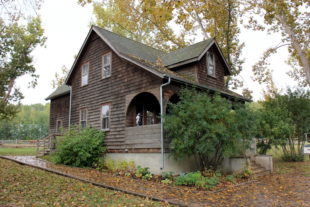 Henderson Farm House at 1905 Street, Fort Edmonton Park, E… Flickr