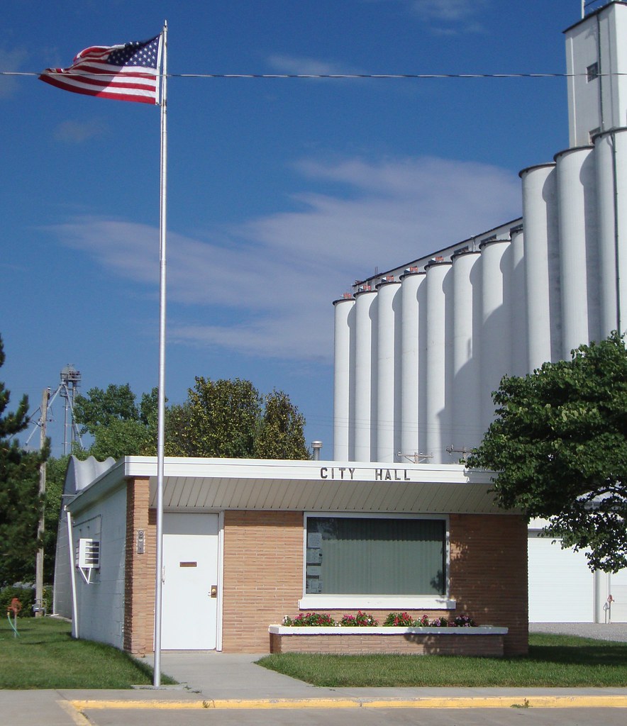 Mullinville, Kansas City Hall I love this image with the g… Flickr