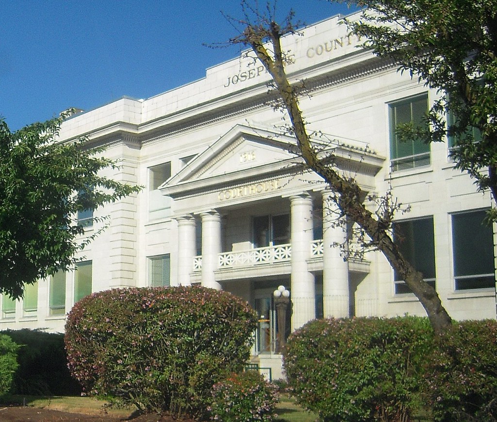 Josephine County Courthouse Too Tall Bob Flickr