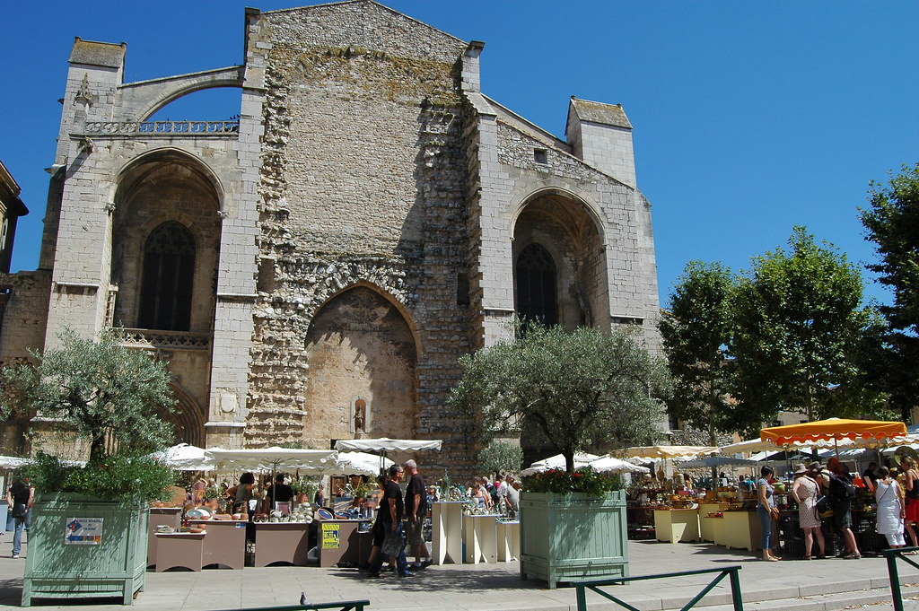 SaintMaximin La SteBaume there was a market of pottery t… Flickr