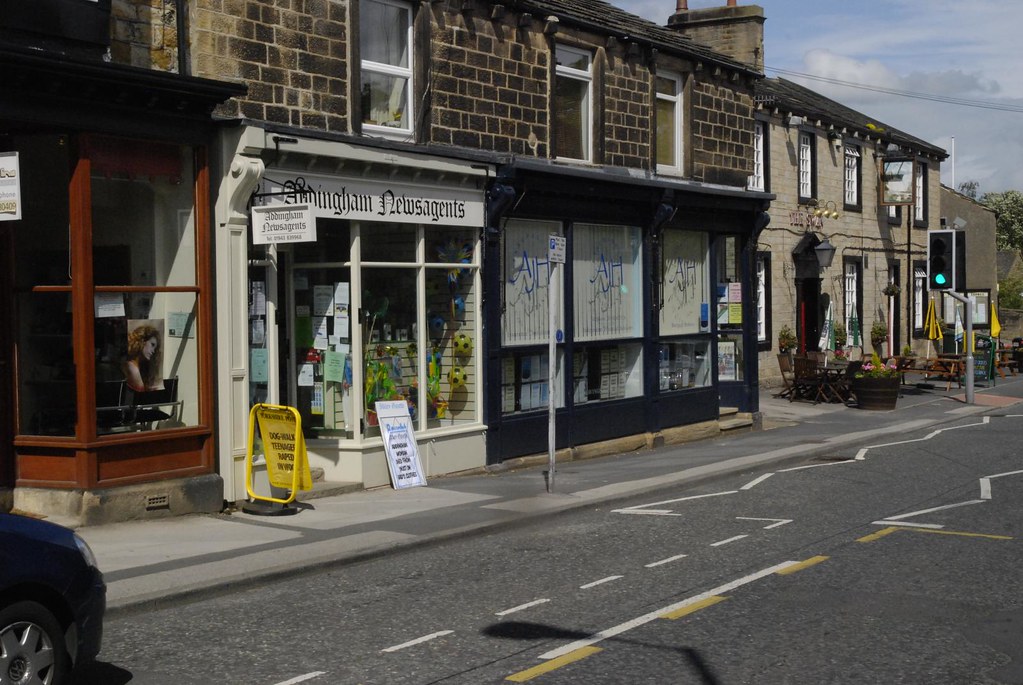 098 106 Main St 2009 (Addingham West Yorks) Don Barrett Flickr