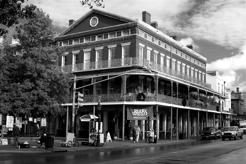 Pontalba Apartments Built in the 1850's by Baroness Mich… Flickr