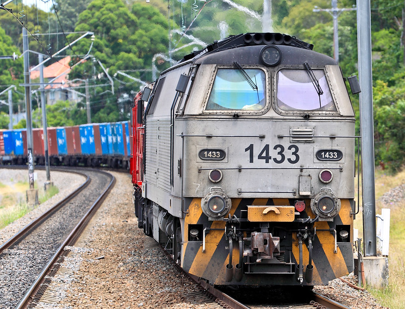 1433 Kotara / Photos / Railpage