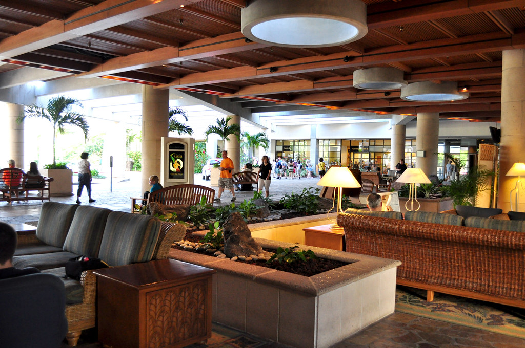Lobby of the Hale Koa The Hale Koa lobby is totally open a… Flickr