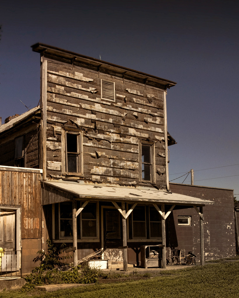 Hale, Iowa Howdy, from deep in the farm country. Marion Brite Flickr