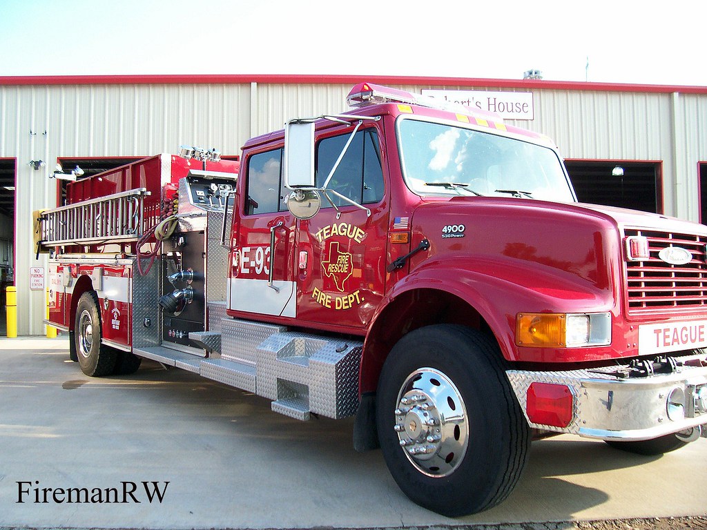 Teague, TX VFD Engine 93 2001 International/Pierce 1250/10… Flickr