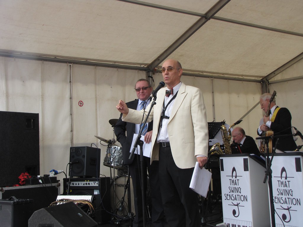 World Record Tea Dance for Glasgow 09 Jon Ritchie Flickr