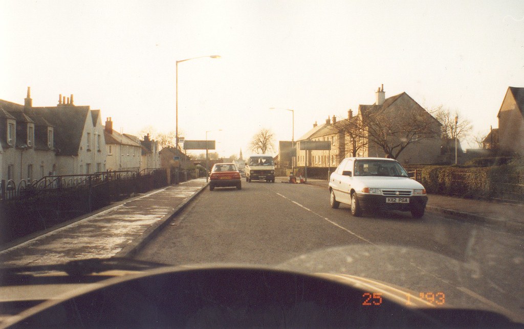 Hillhead Road, Kirkintilloch, 1993 Aqualite Flickr