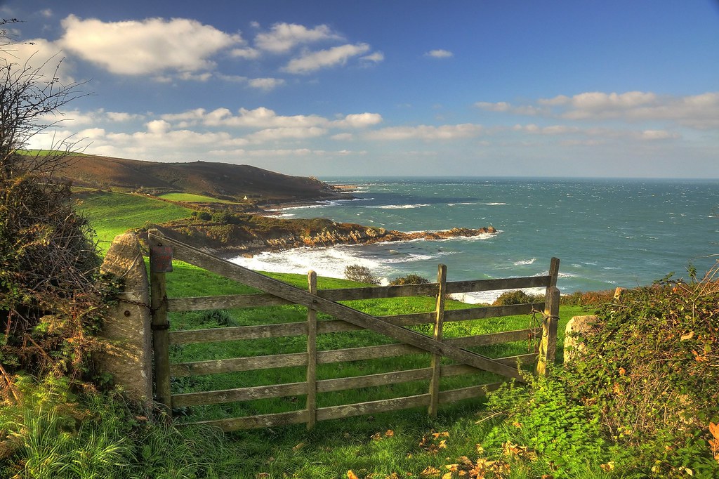 Le Cotentin Baie de Quervière, a place which really shows,… Flickr