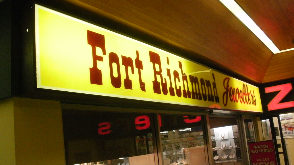 Fort Richmond Jewellers at Fort Richmond Plaza Winnipeg, M… Flickr