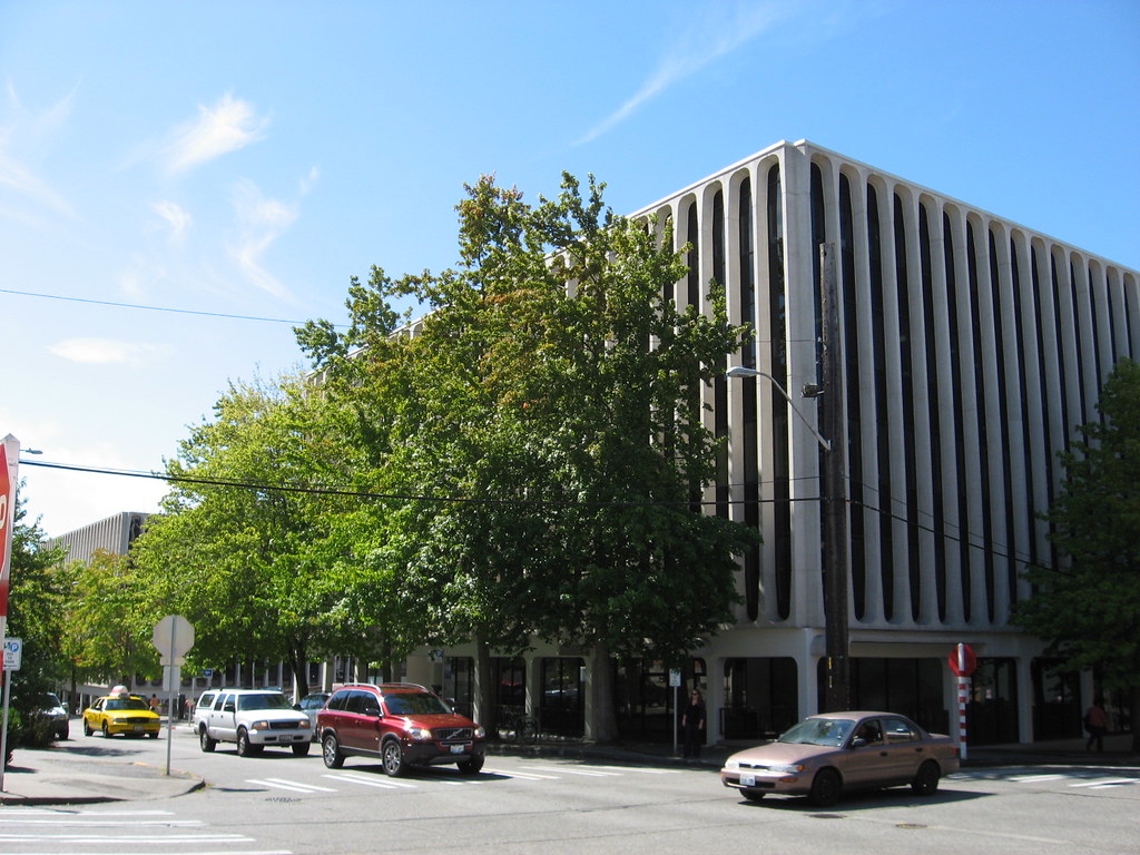 Development on Lower Queen Anne 046 Office building near b… Flickr
