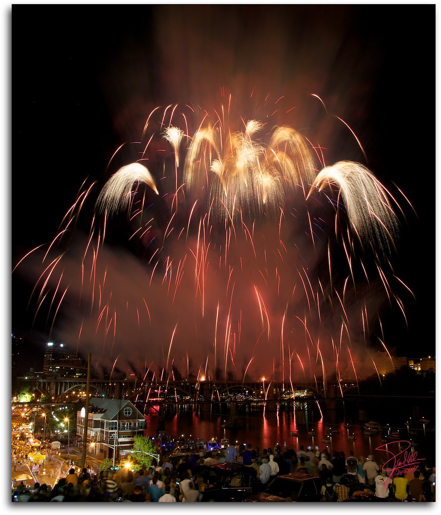 Boomsday Fireworks Boomsday 2010, Knoxville, Tennessee Frank Kehren