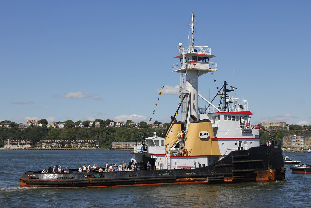 The Tugboat Race Start's At 79th Street On The Hudson Rive