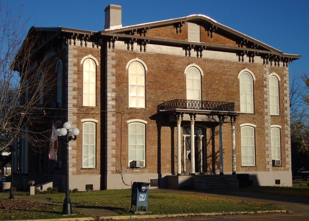 Old Pickens County Courthouse (Carrollton, Alabama) Flickr