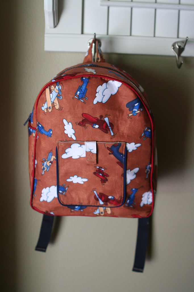 Airplane Backpack Made with Made by Rae's toddler backpack… Flickr