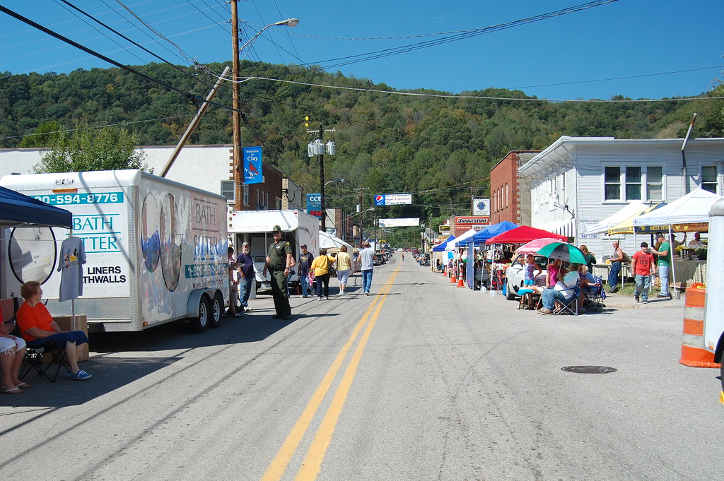 2010 Golden Delicious Apple Festival Sonja Flickr