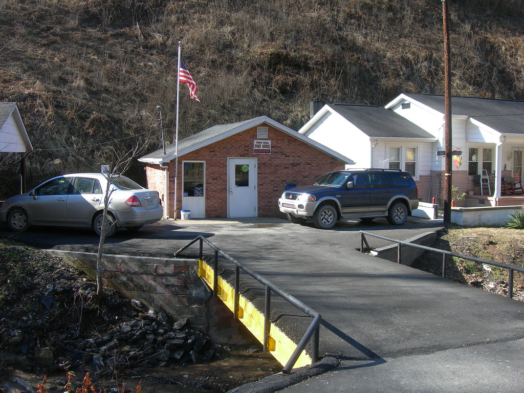 Lick Creek, Kentucky 41450 The office is only open from 12… Flickr