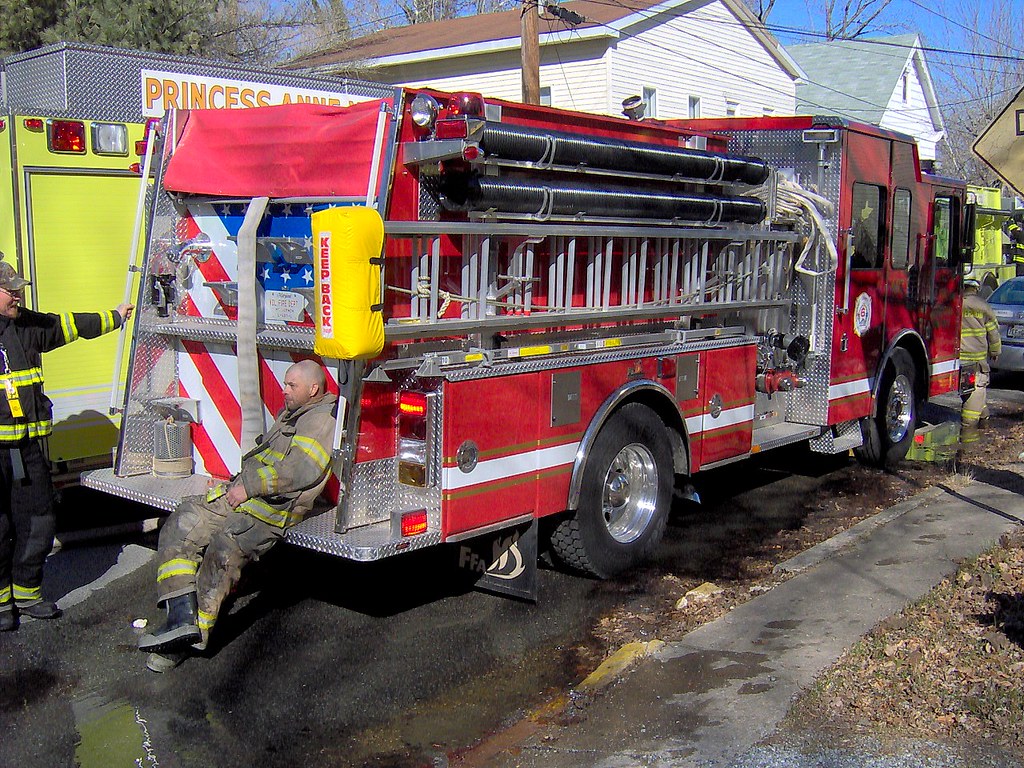 Princess Anne, MD House Fire 15 February 2011 A firefighte… Flickr