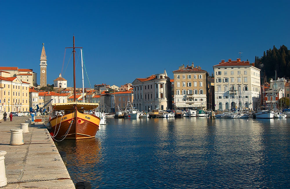 Piran Riva www.portoroz.si Turistično združenje Portorož Flickr