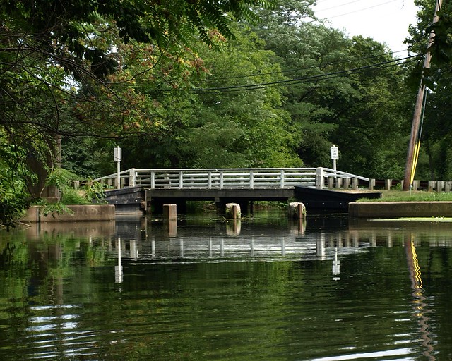 F04.1 Lower Ferry Road Bridge over the Delaware and Raritan Canal
