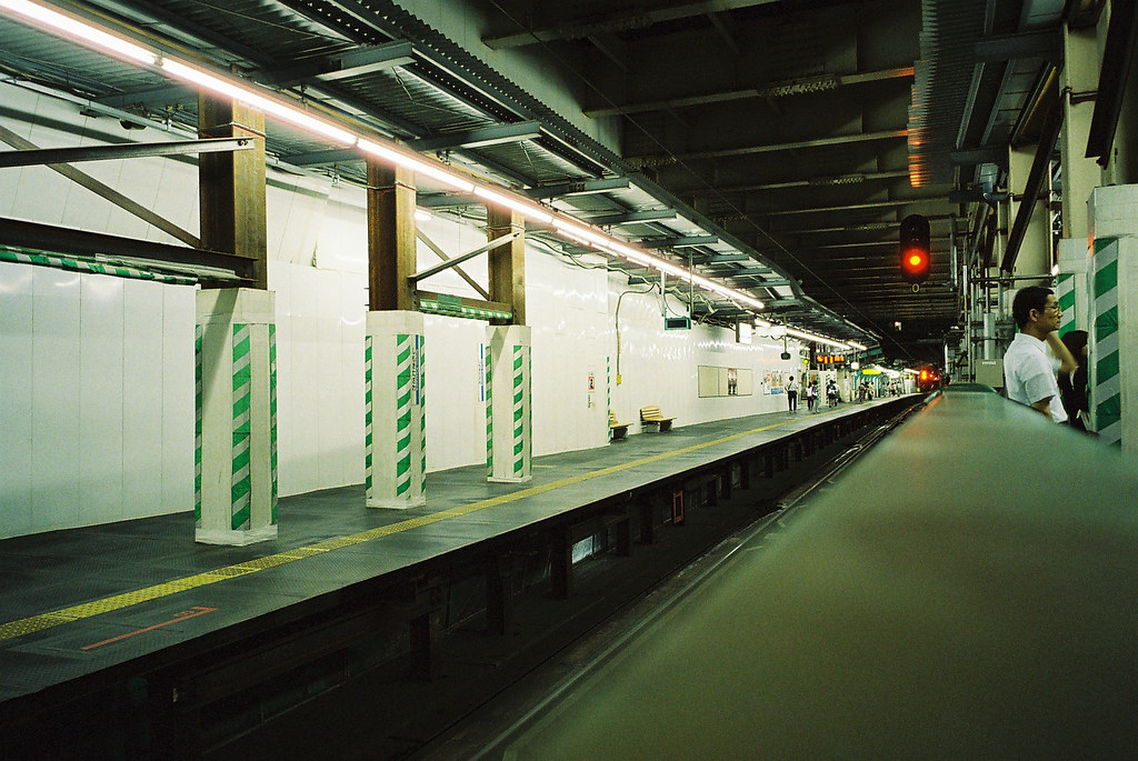 表参道駅(Omotesando Station) centuria iso400 kanonn Flickr