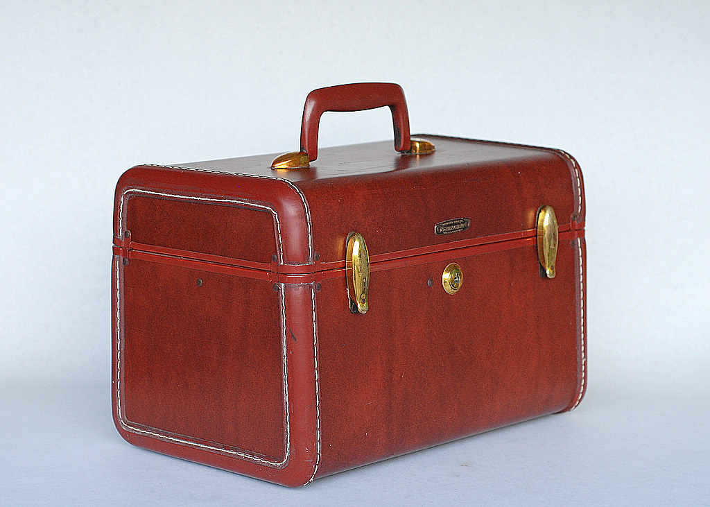 samsonite 4912 train case Frank and Lisa Flickr