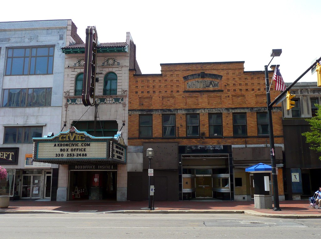 Akron, OH Civic Theater and Whitelaw Building The Akron Ci… Flickr