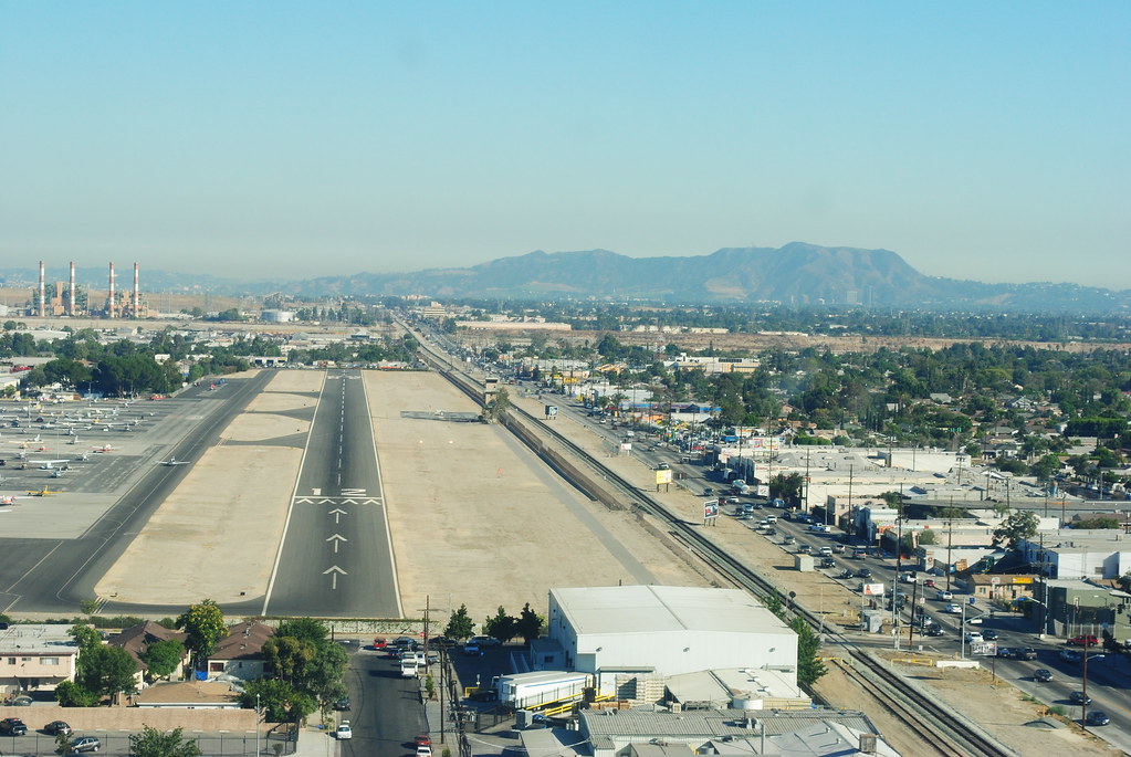 Whiteman Airport, Los Angeles SPEAROFTHOR Flickr