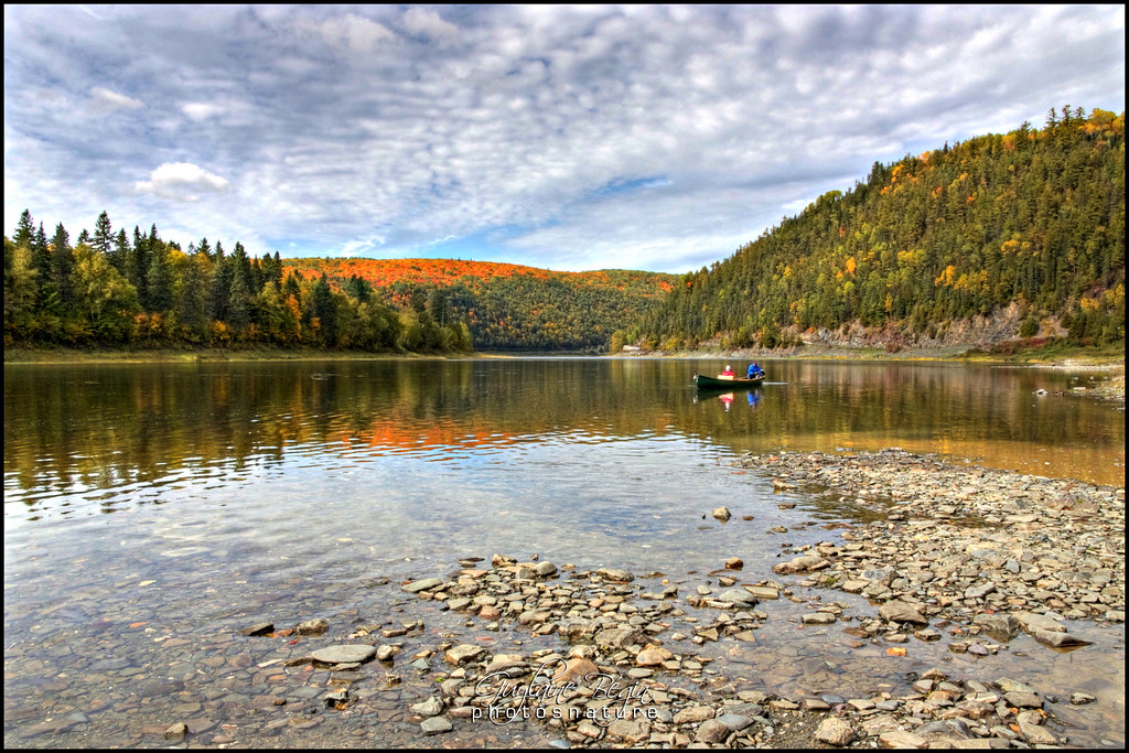 Rafting Ground Rivière Restigouche NouveauBrunswick. Vue … Flickr