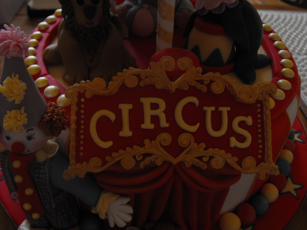 CAKES GRIMSBY LINCOLNSHIRE Made by KC WEDDING CAKES GRIMSB… Flickr