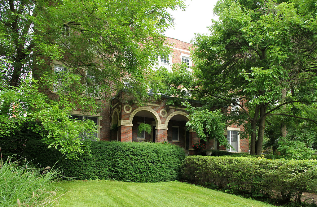 Apartment Building — Delaware, Ohio Christopher Riley Flickr